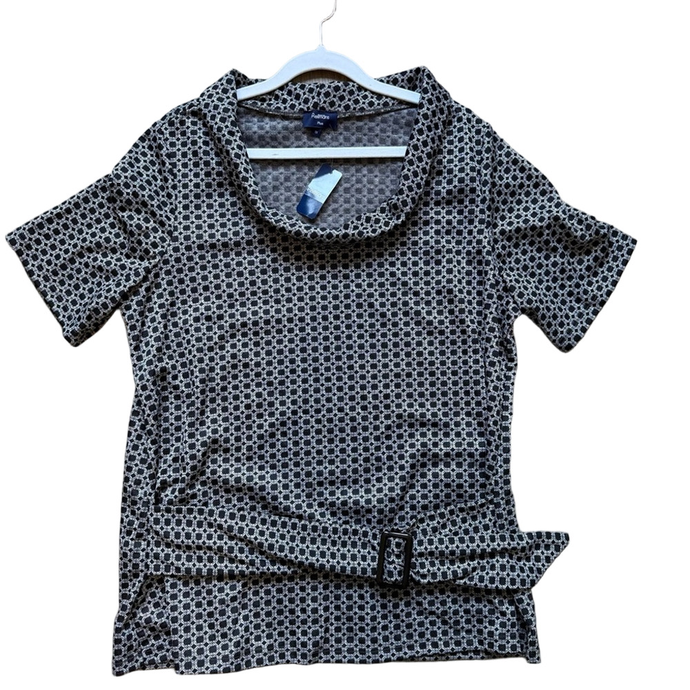 Reitmans NEW Vintage Y2K Black and White Fitted Blouse with Peter Pan Collar 1X